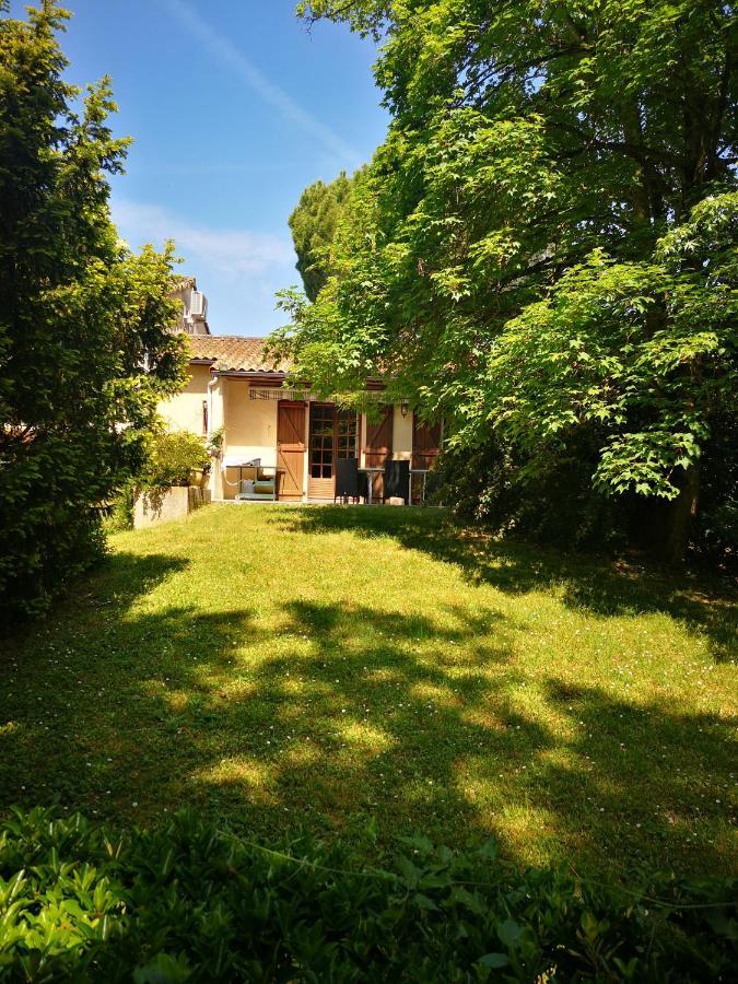 Chez Eliane Apartment Villeneuve-la-Comptal Exterior foto